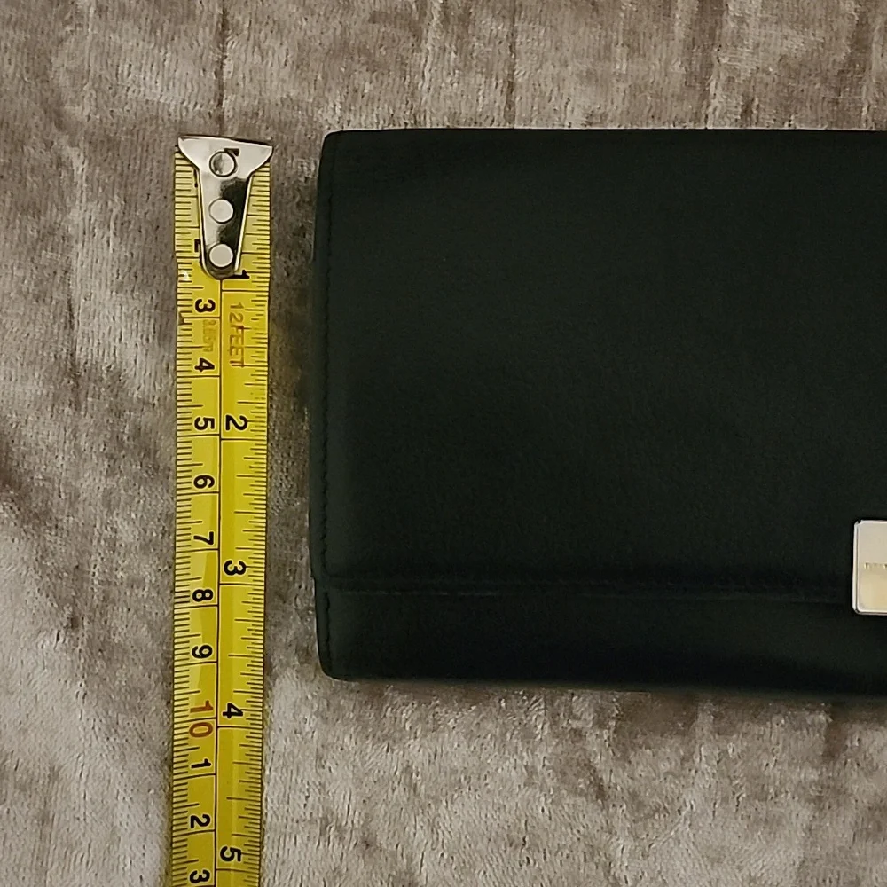 BURBERRY Continental Leather Wallet with Box & Dust Bag EUC - Picture 9 of 10